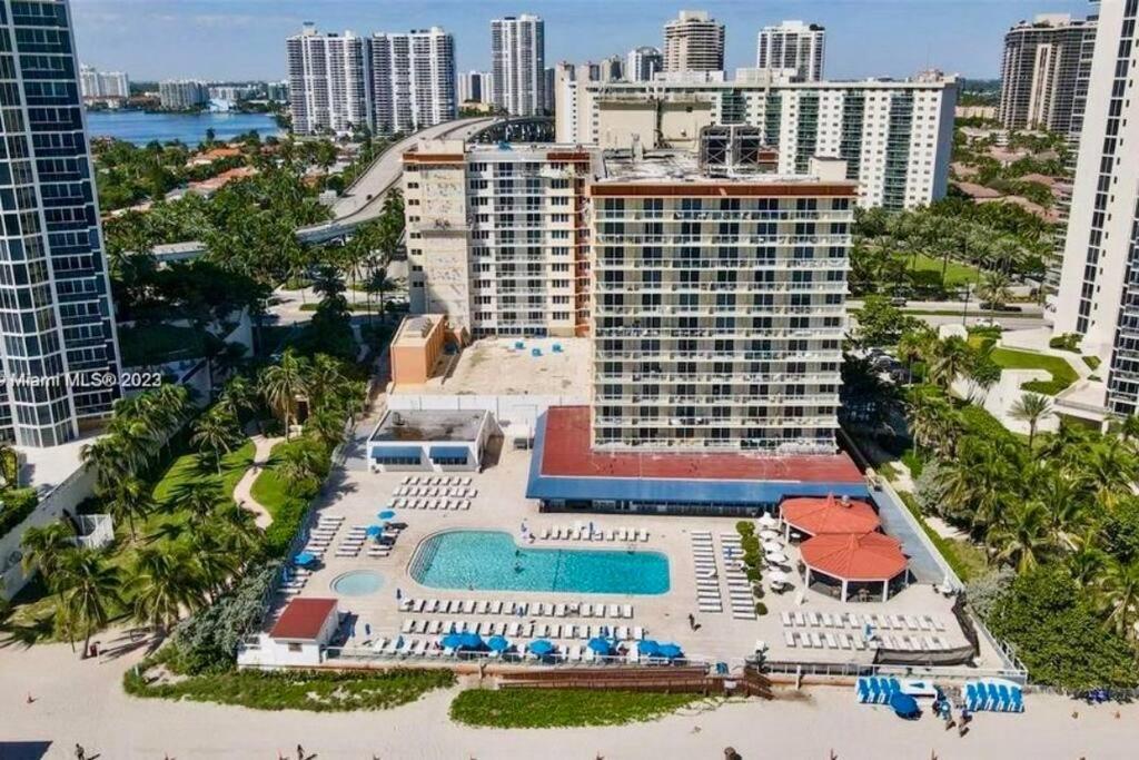 Condominio Nuevo Frente Al Mar-En Miami Str-02821 Съни Айлс Бийч Екстериор снимка